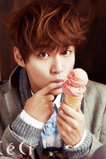 Yoon Shi Yoon