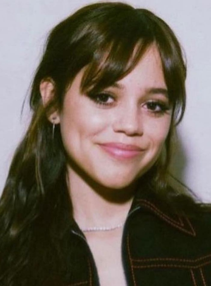 Jenna Ortega - Foto 11