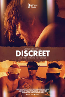 Discreto - Poster / Capa / Cartaz - Oficial 2