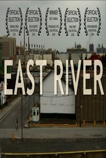 East River - Poster / Capa / Cartaz - Oficial 1