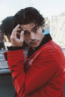 Felix Mallard - Poster 3