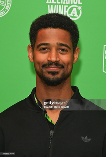 Alfred Enoch - Poster 1