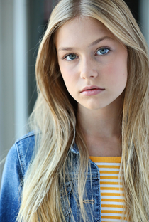 Abbey Hafer - Poster / Capa / Cartaz - Oficial 1