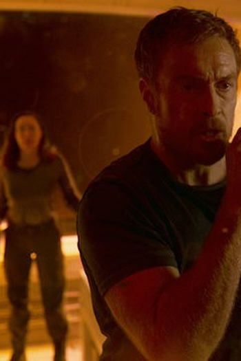Poster de Episódio Nothing Left Behind (2021)