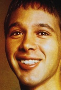 Maneco Bueno - Poster 1