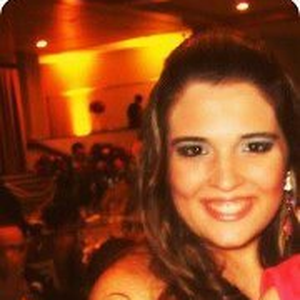 Foto de perfil de Lorena Teixeira
