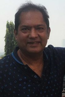 Shiraz Ahmed (I) - Poster 1