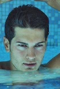 Çağatay Ulusoy - Poster 1