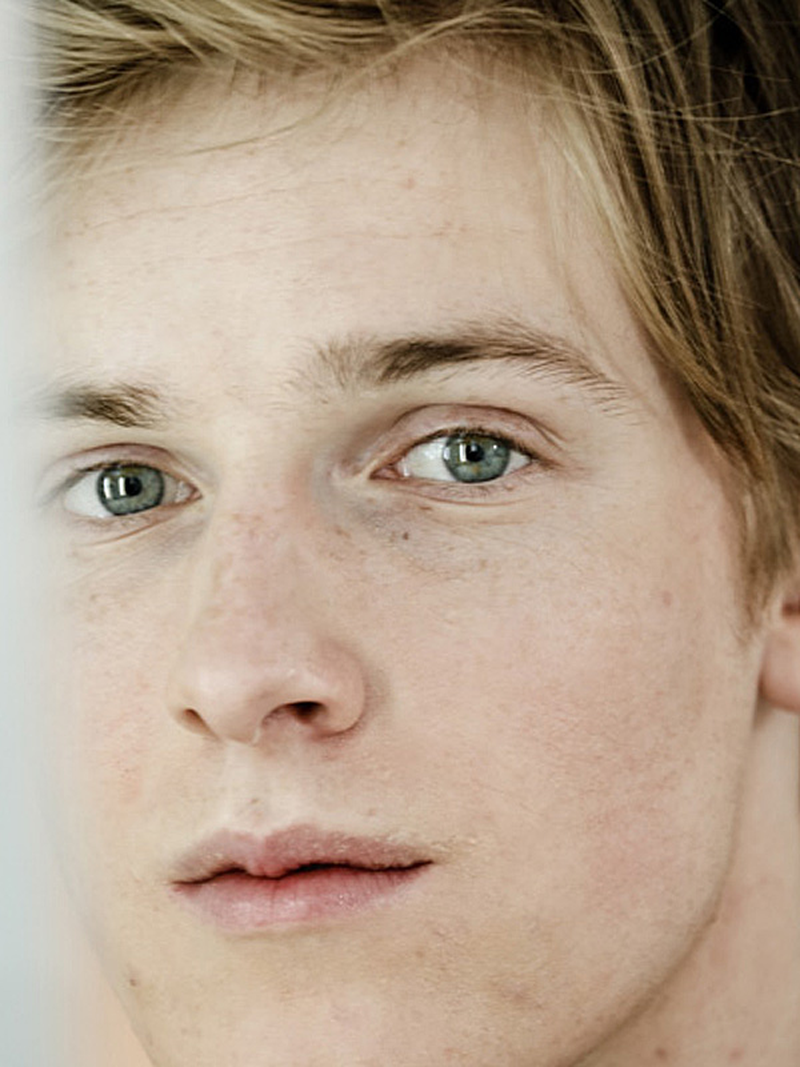 Louis Hofmann - Foto 1