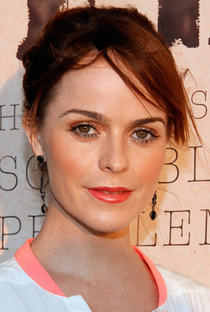 Taryn Manning - Poster 4