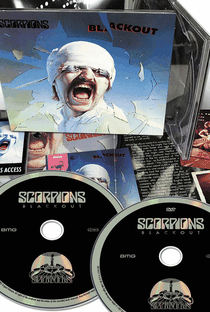 Scorpions - Blackout (Albumplayer) - 50th Anniversary Deluxe Edition - Poster / Capa / Cartaz - Oficial 2
