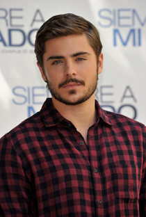 Zac Efron - Poster / Capa / Cartaz - Oficial 2