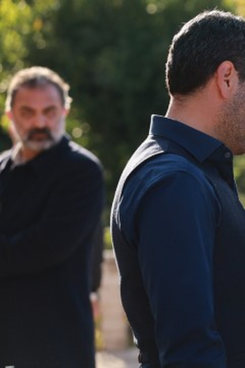 Poster de Episódio 3. Bölüm (2024)