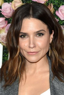 Sophia Bush - Poster / Capa / Cartaz - Oficial 5