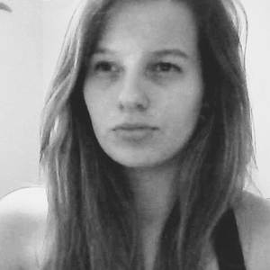 Foto de perfil de julielle teixeira.
