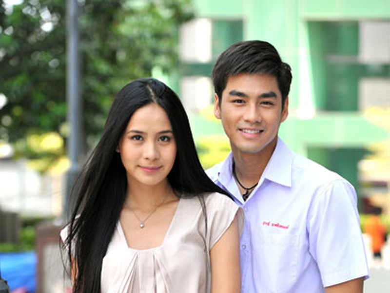 Foto 3 de First Kiss