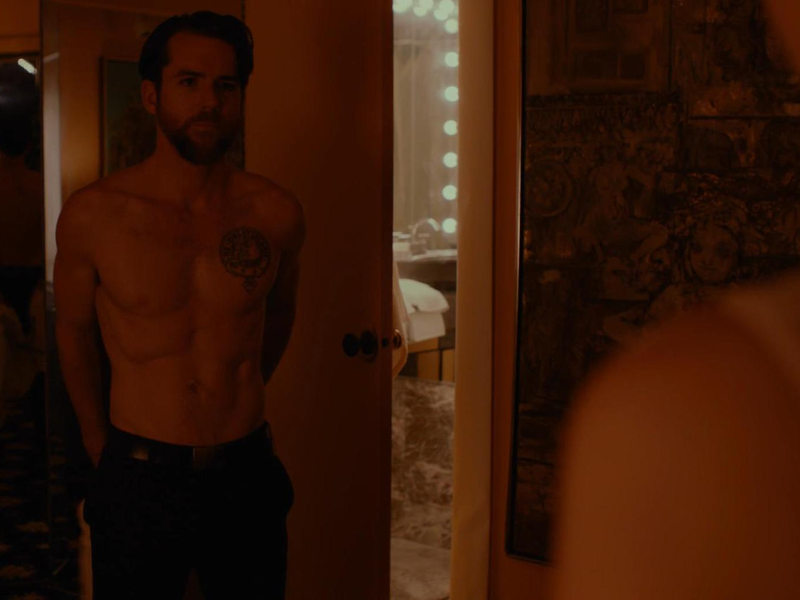 Foto 1 de Her Composition