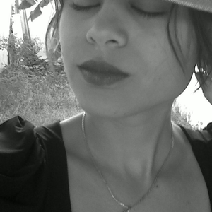 Foto de perfil de dchirmeine farias