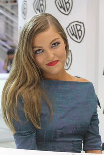 Lili Simmons - Poster / Capa / Cartaz - Oficial 2