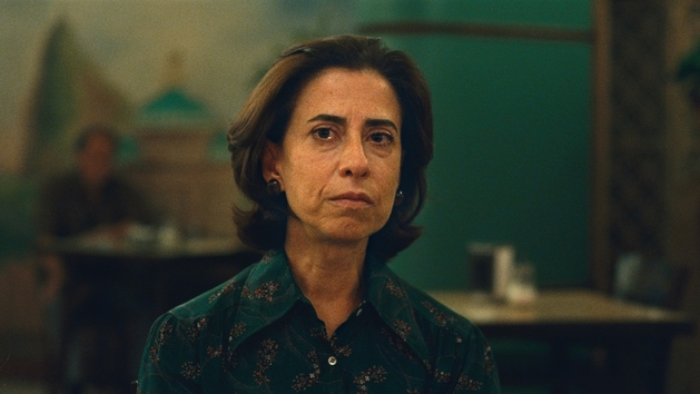 Variety aposta em indicação de Fernanda Torres no Oscar 2025