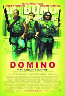 Domino: A Caçadora de Recompensas - Poster / Capa / Cartaz - Oficial 2