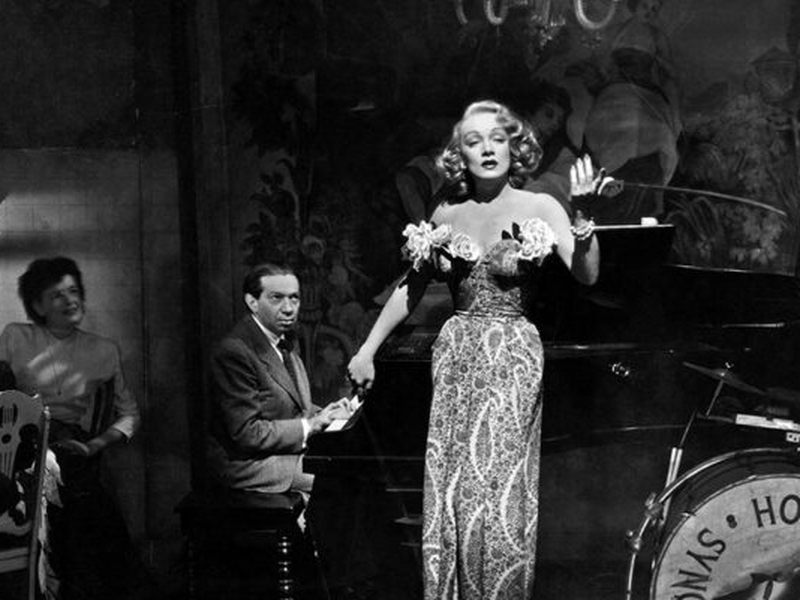 Foto 13 de A Mundana