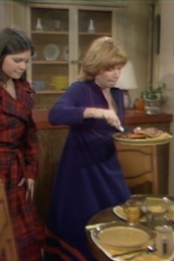 Poster de Episódio Bob Loves Barbara (1977)