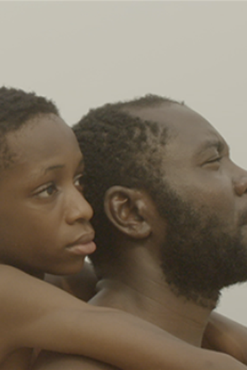  de Curta Um Cemitério de Pombos (2018)