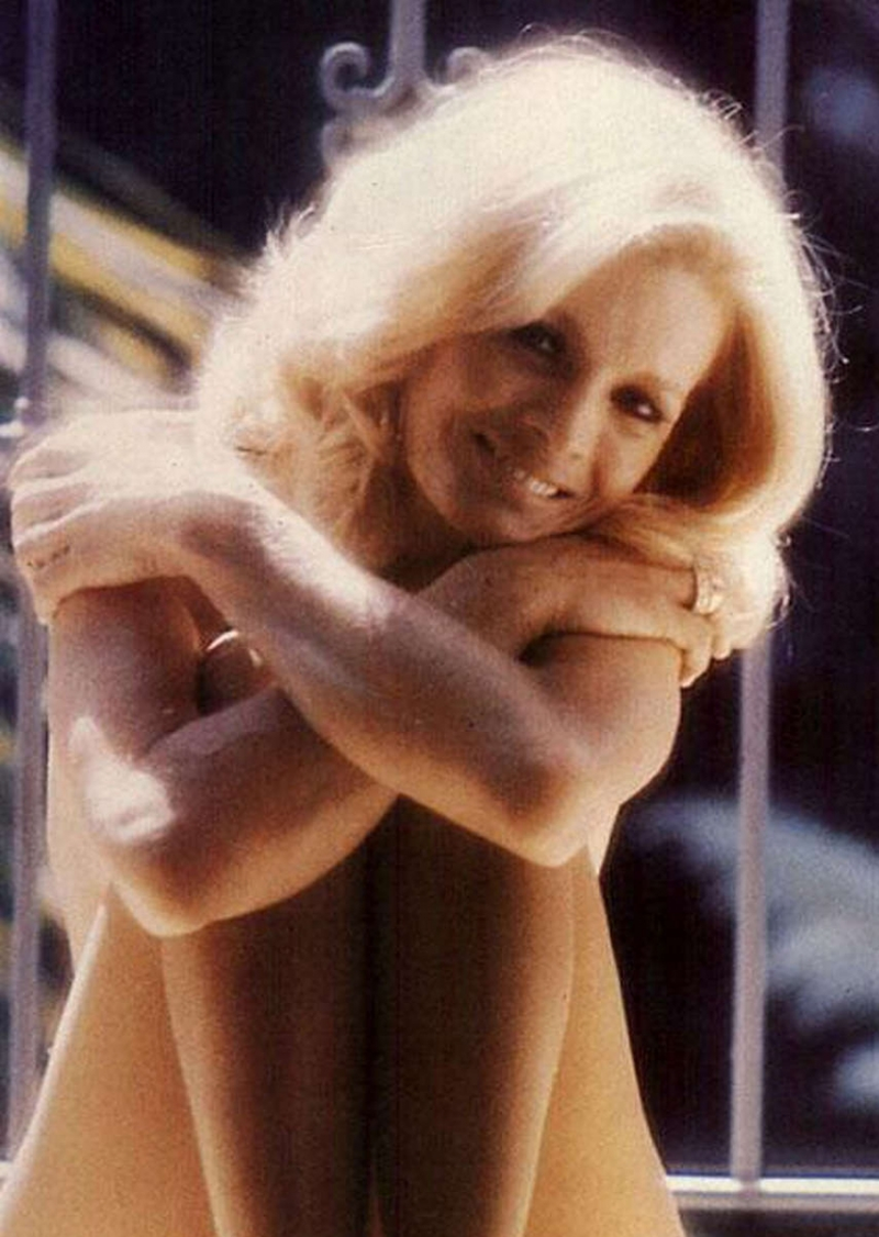 Angie Dickinson - Foto 1