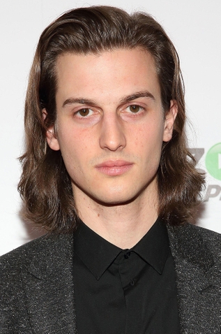 Peter Vack (19 de Setembro de 1986) | Artista | Filmow