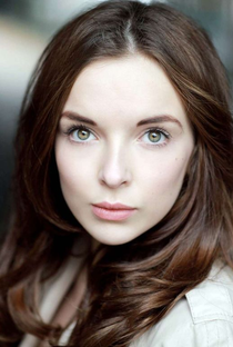 Jodie Comer - Poster 8