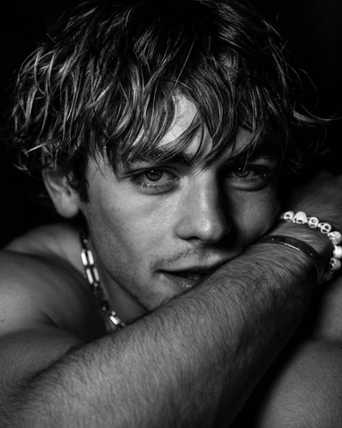Ross Lynch (29 de Dezembro de 1995) | Artista | Filmow