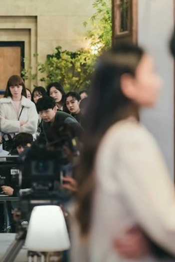 Poster de Episódio 8화 (2022)
