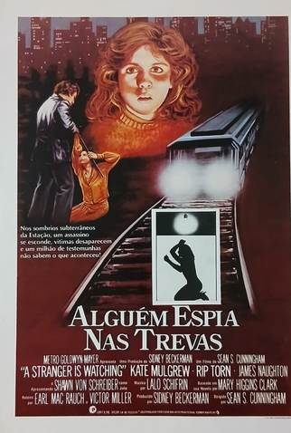 Poster 5 de Filme Alguém Espia nas Trevas (1982)