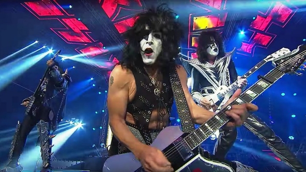 Kiss: banda revela mais um vídeo para o vindouro Kiss Rocks Vegas