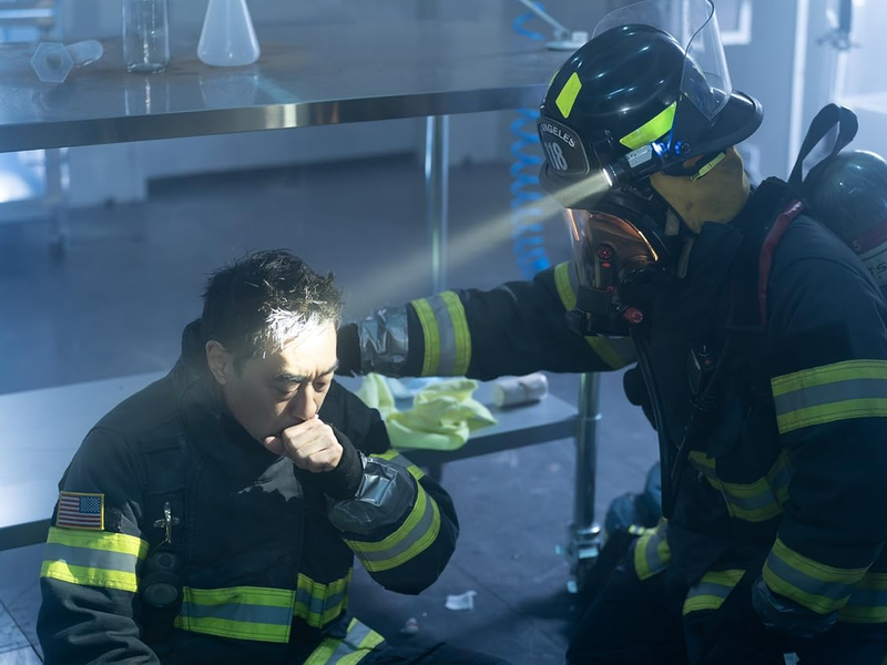 Foto 10 de 9-1-1 (8ª Temporada)