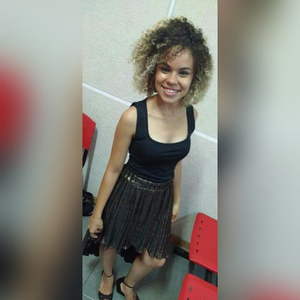 Foto de perfil de Lary Gonçalves