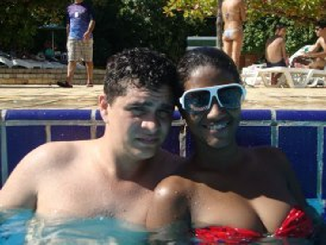 THAIS CRISTINA - Foto 1