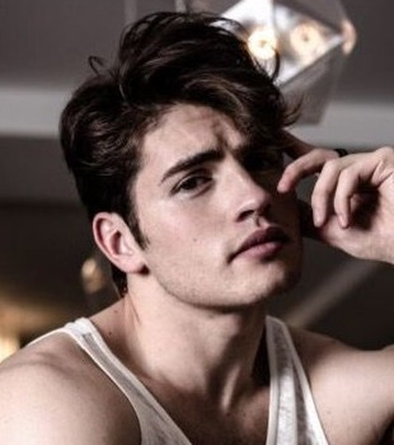 Gregg Sulkin - Foto 1
