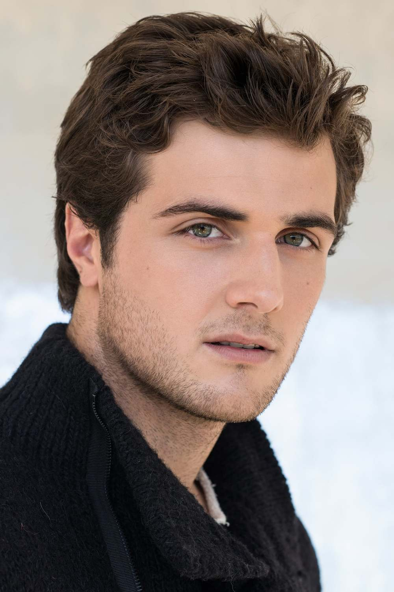 Beau Mirchoff - Foto 5