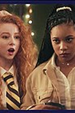 Crown Lake (1ª temporada) (Crown Lake)