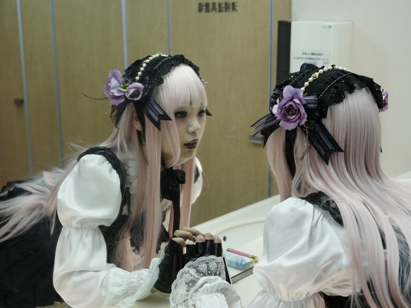 Foto 1 de 12 Suicidal Teens