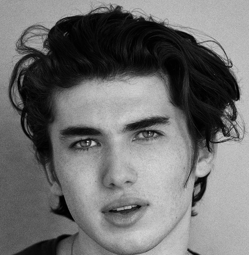 Charlie Evans - Foto 1