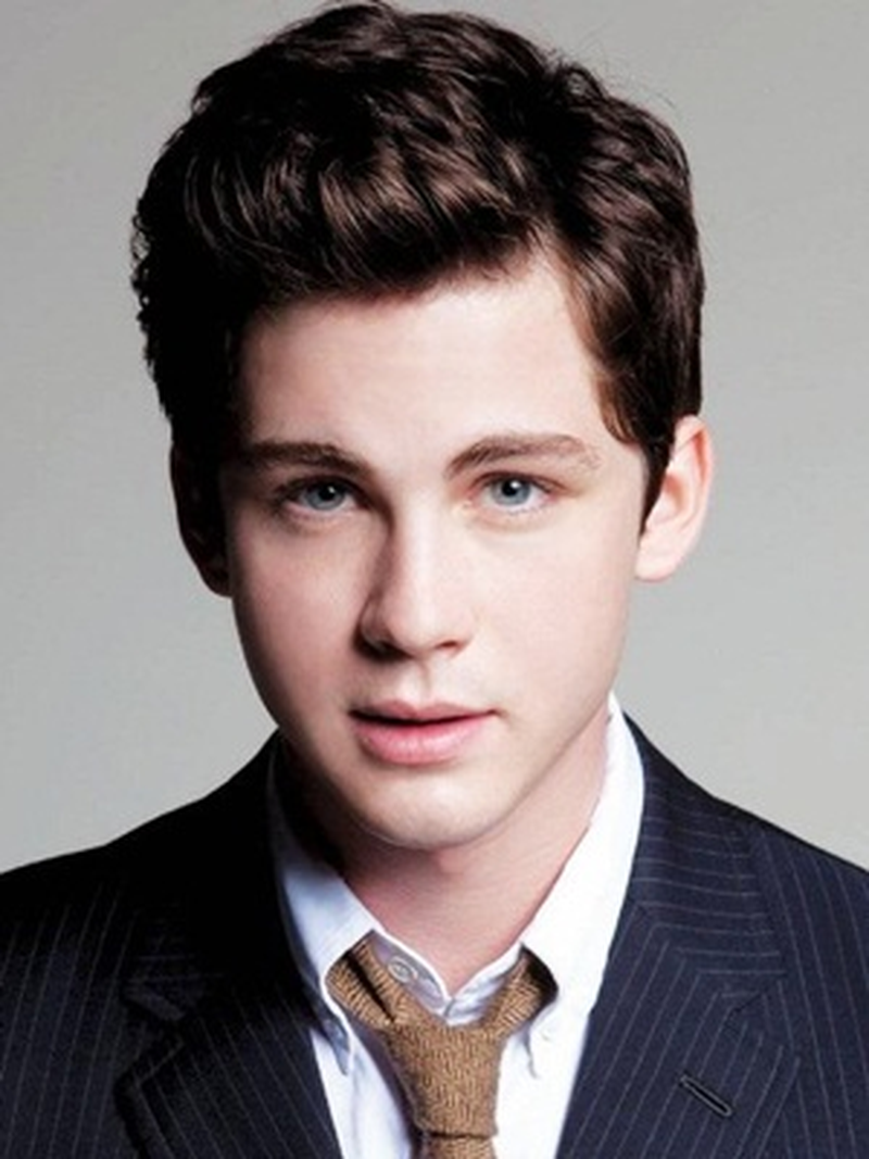 Logan Lerman - Foto 7