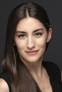 Naz Göktan - Poster 1