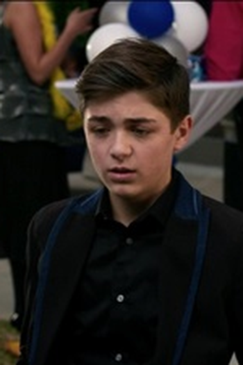 Poster de Episódio Cyrus' Bash-Mitzvah! (2018)