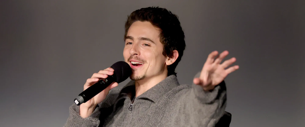 Ataques contra Timothée Chalamet surgem justamente quando ator se torna favorito ao Oscar