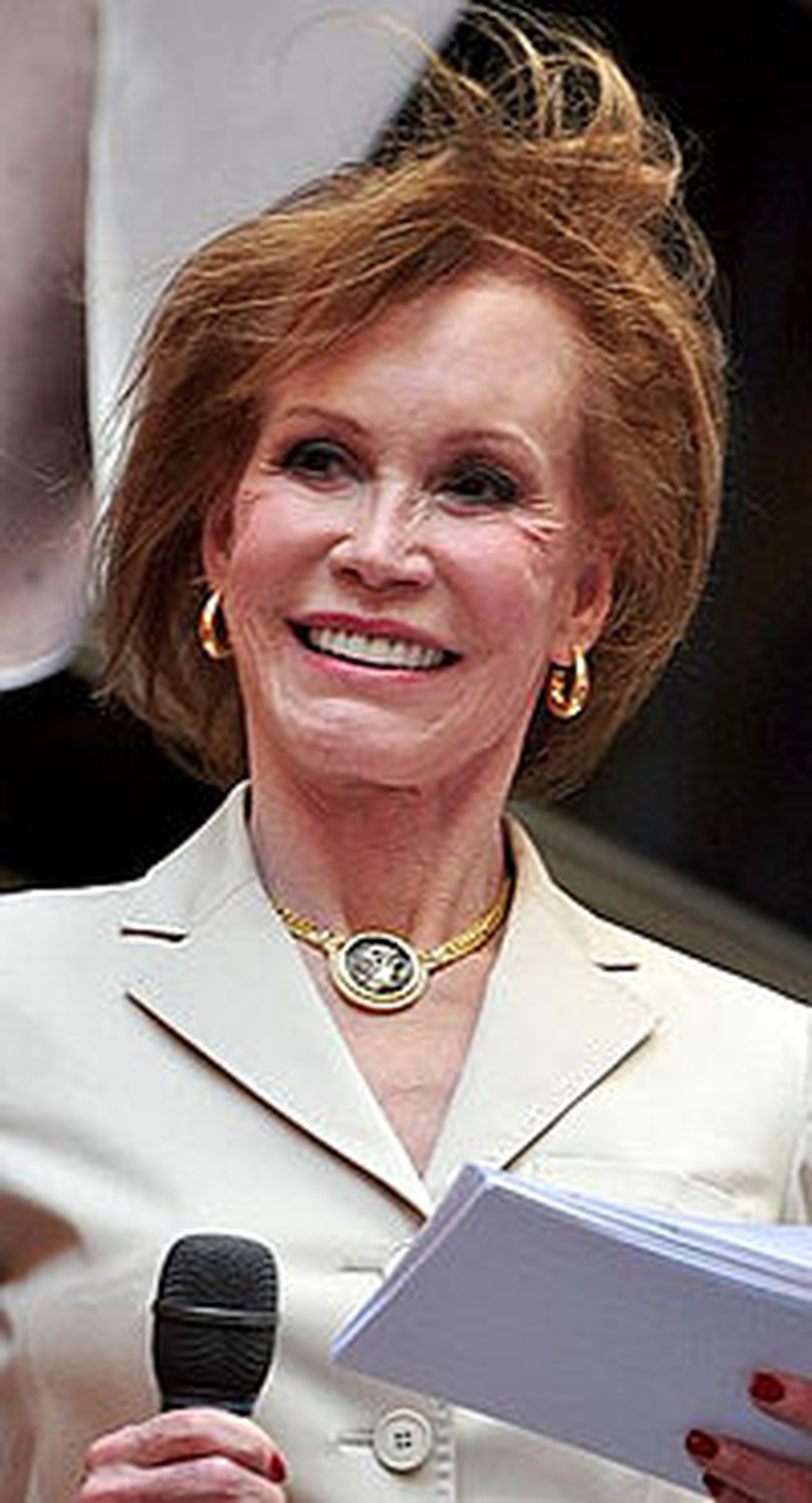 Mary Tyler Moore - Foto 1