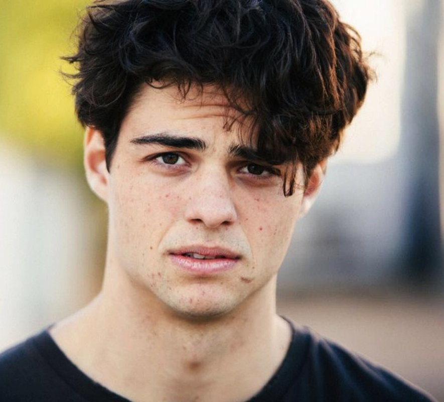 Noah Centineo - Foto 3