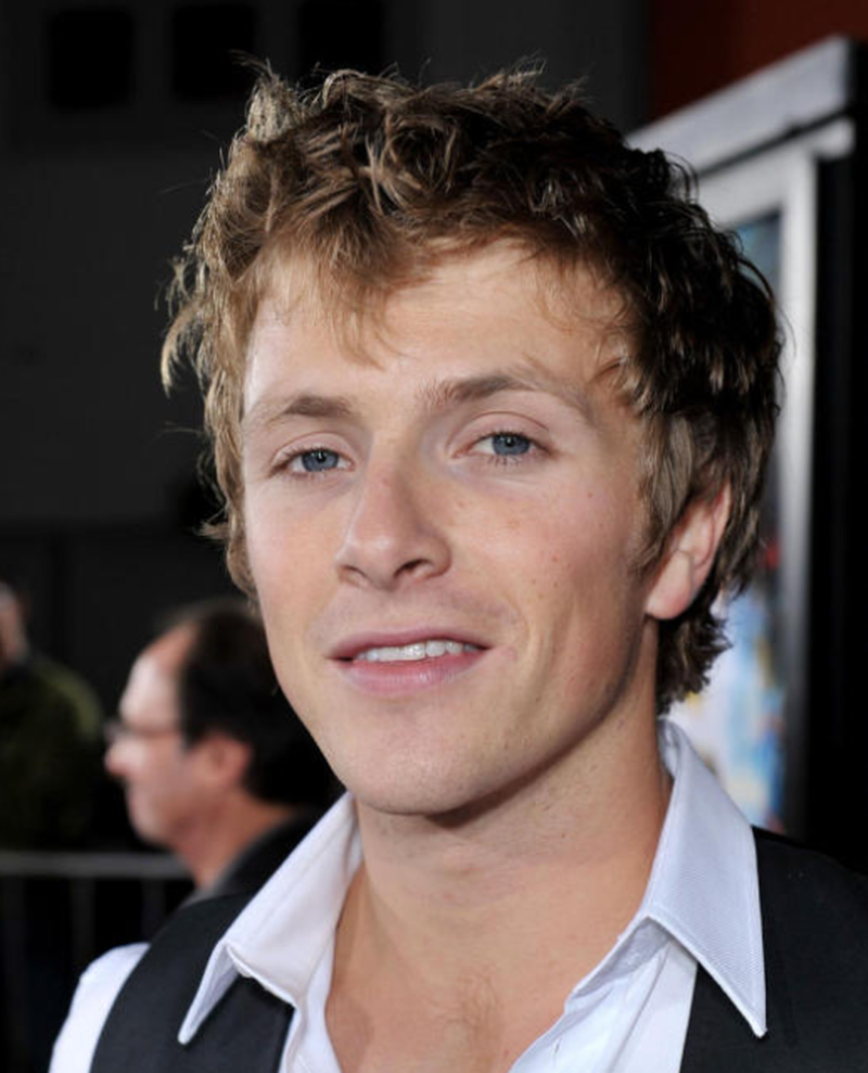 Charlie Bewley - Foto 1
